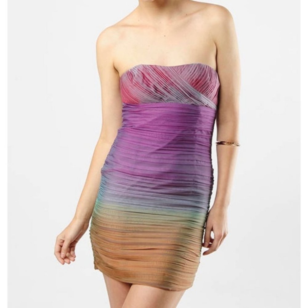 SALE 💕 NEW!  ALICE+OLIVIA Asymmetrical Ombre Bustier Dress